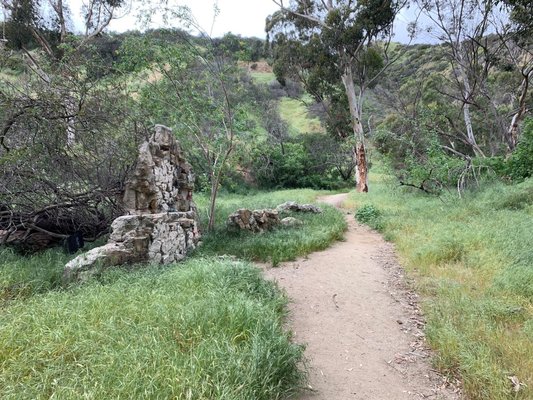 Ruins_In_Runyon_Canyon_Park